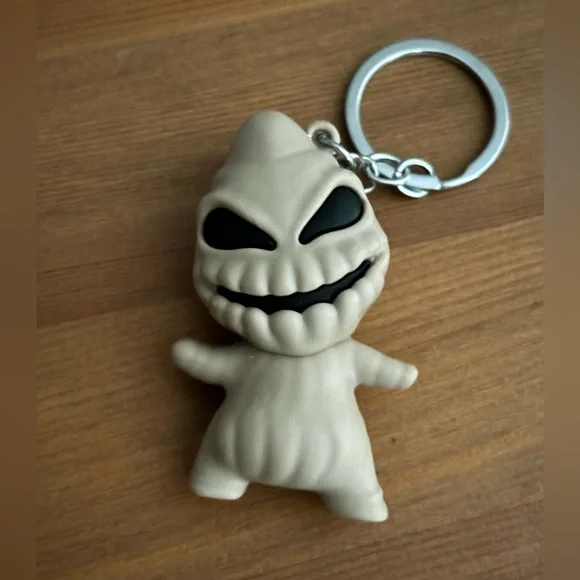 Disney inspired Nightmare Before Christmas Keychains - Picture 5 of 6